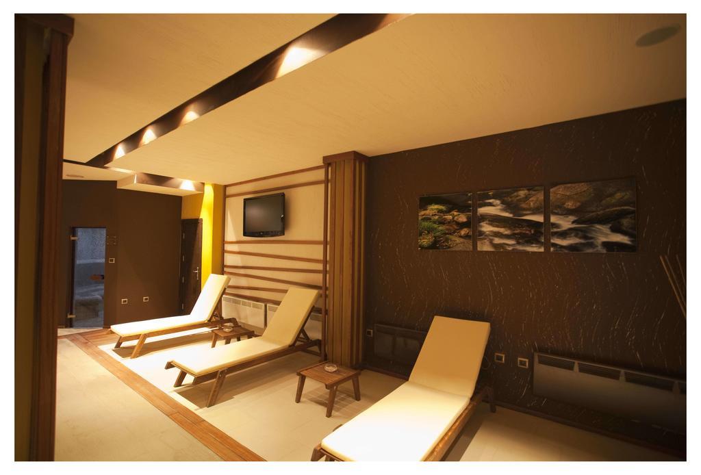 Aparthotel Regina Mare Tsarévo Extérieur photo
