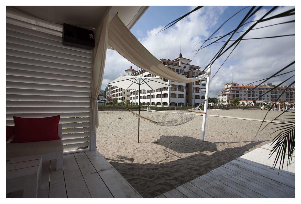Aparthotel Regina Mare Tsarévo Extérieur photo