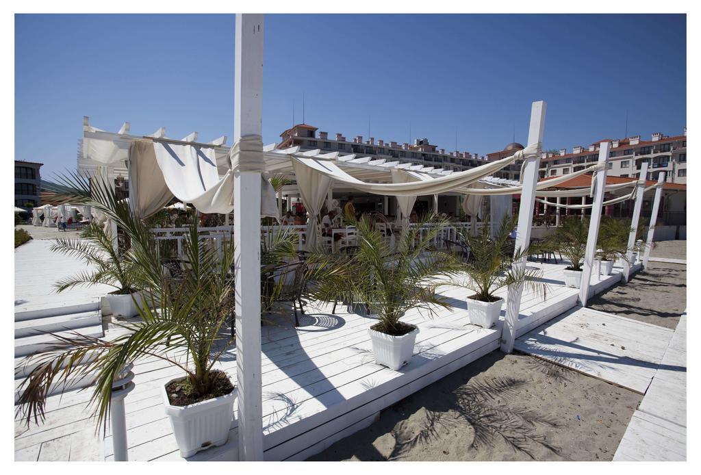 Aparthotel Regina Mare Tsarévo Extérieur photo