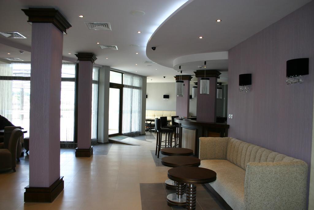 Aparthotel Regina Mare Tsarévo Extérieur photo